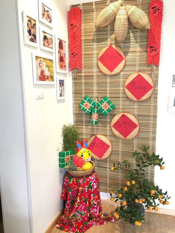 Trang trí Tết bằng chiếu cói, mành tre