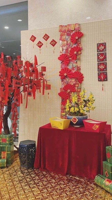 Concept trang trí văn phòng Tết
