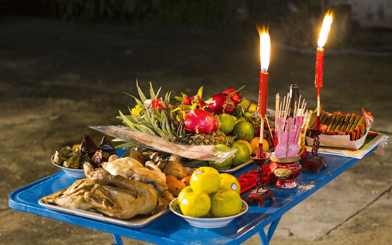 Đặt mâm cúng giao thừa ở đâu?