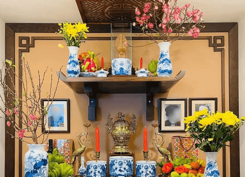 Cách bày bàn thờ ngày Tết đúng phong tục