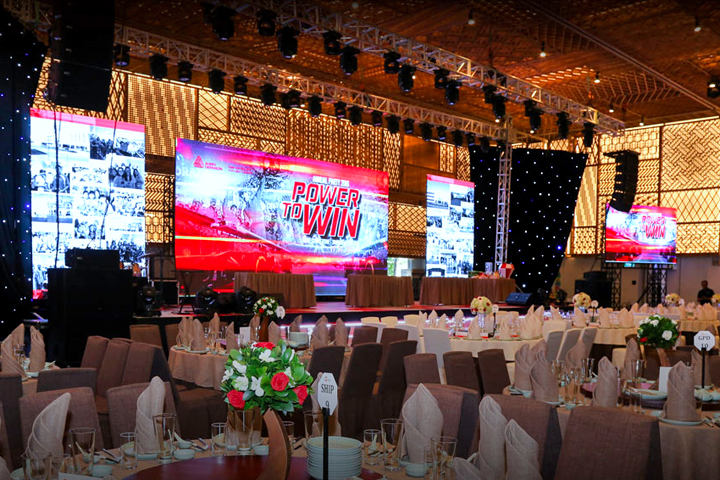 Nên tổ chức tất niên ở đâu?