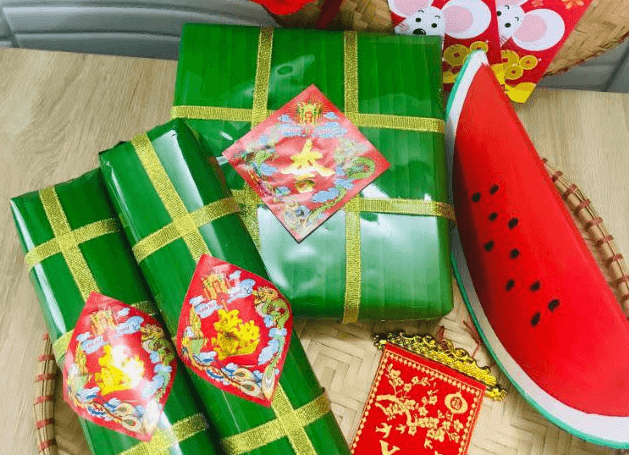 Cách trang trí nhà đón Tết đơn giản bằng mô hình