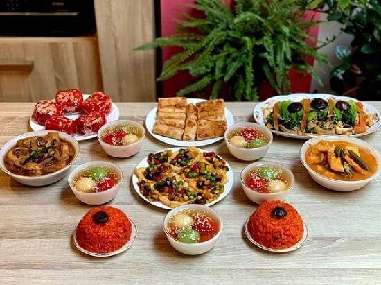 Mâm cơm cúng rằm tháng Giêng