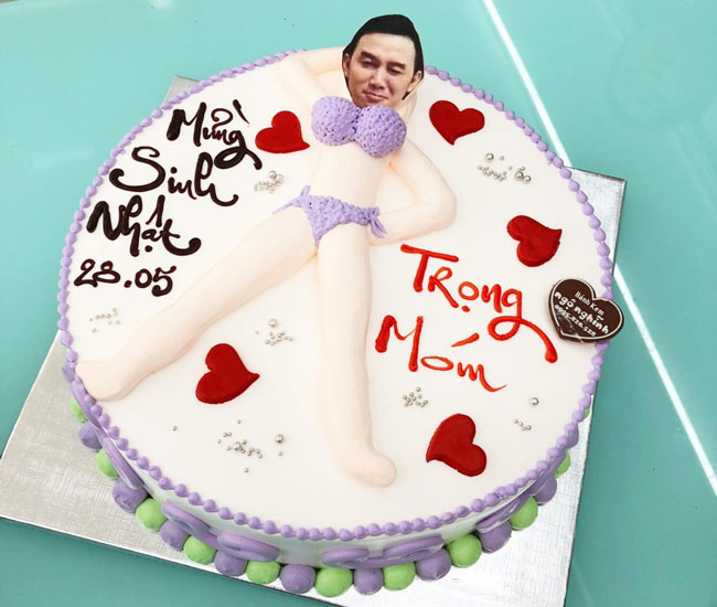 Mẫu bánh sinh nhật bựa cho nữ