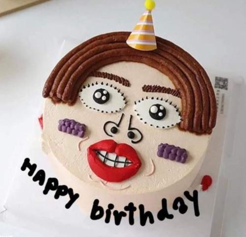 Mẫu bánh sinh nhật bựa cho nữ