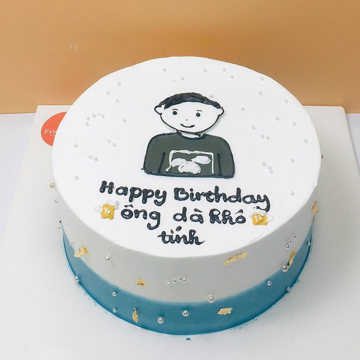 Hình ảnh bánh sinh nhật hài hước cho nam