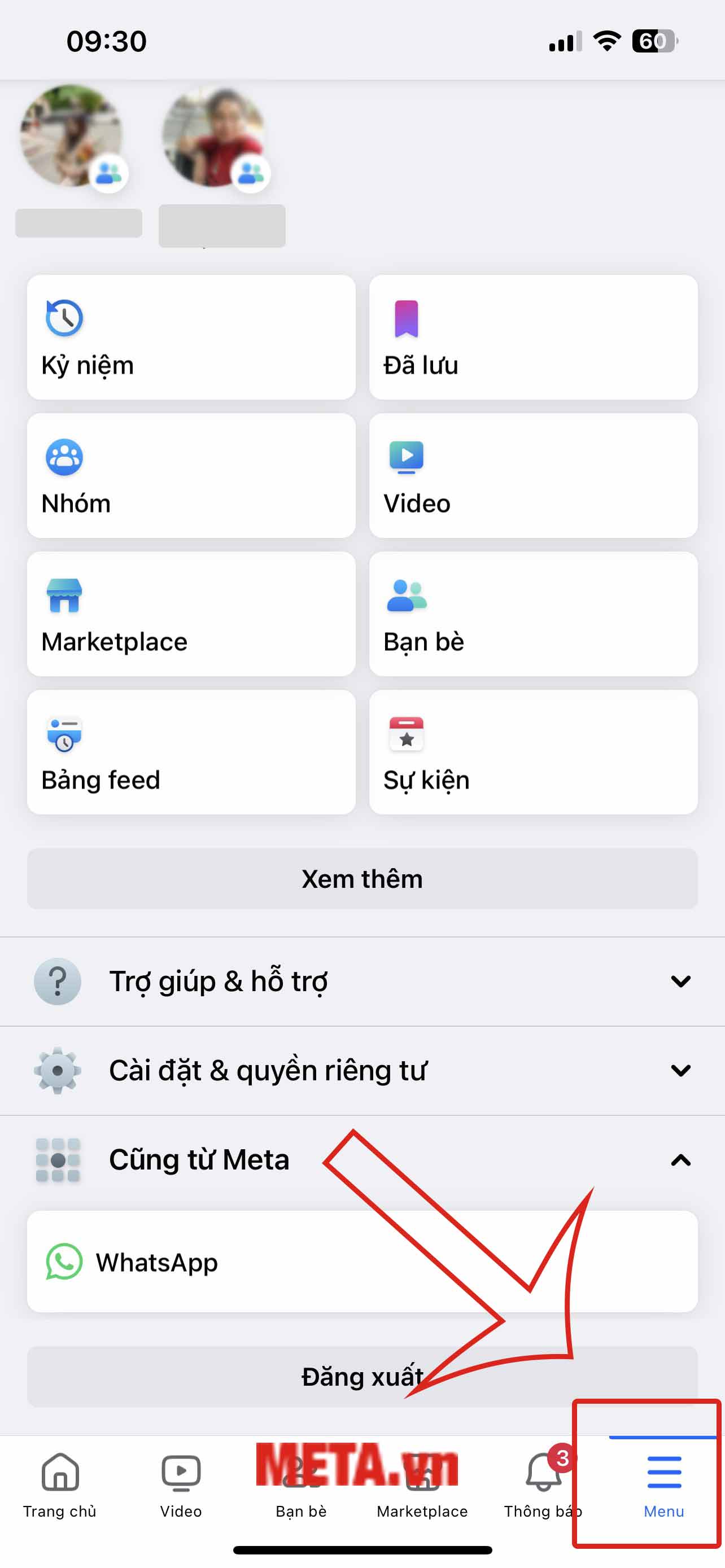 Chọn biểu tượng 3 dấu gạch ngang ở phía dưới góc bên phải màn hình