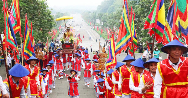 Đoàn rước kiệu ngày 10.3