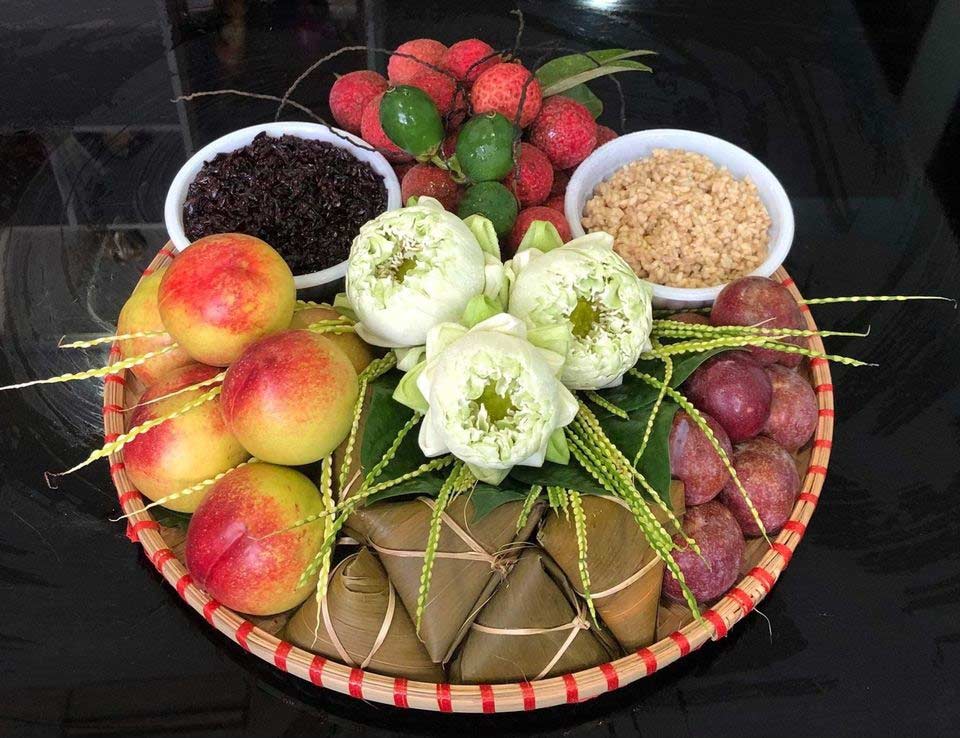 Mâm cúng ngày Tết Đoan Ngọ 5/5 ở miền Bắc