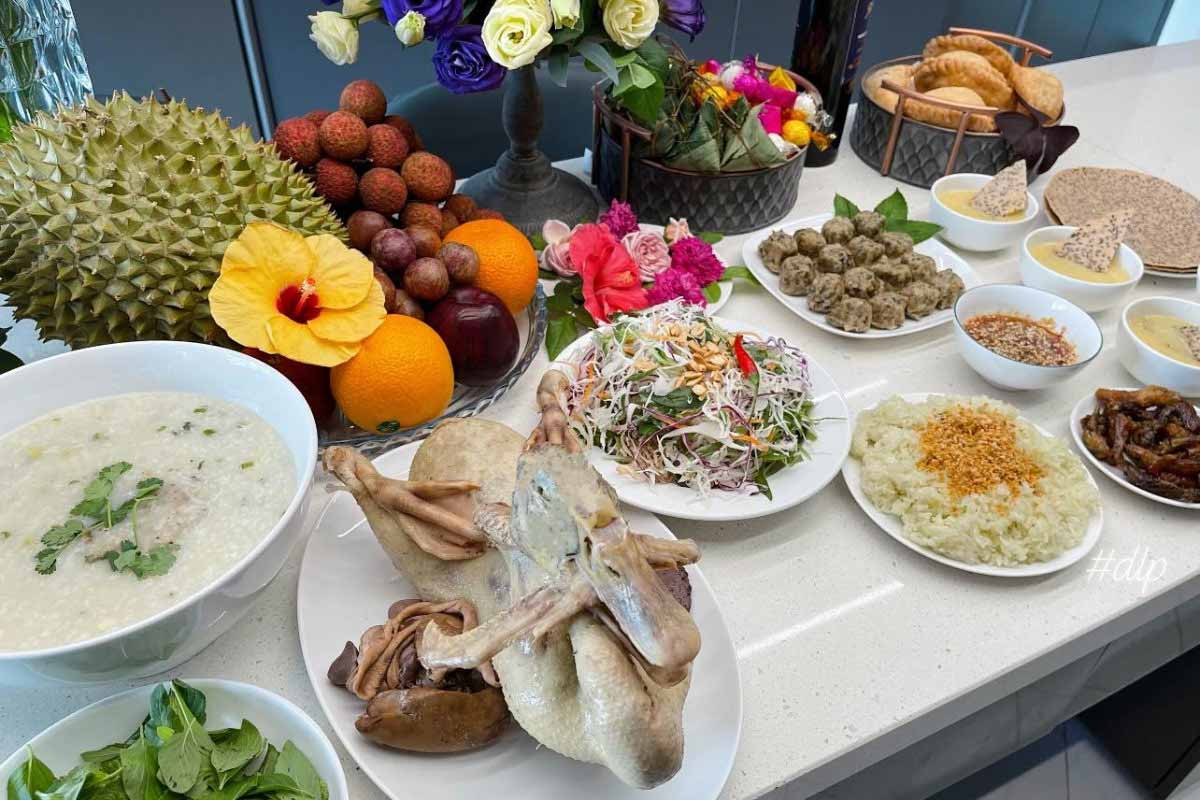 Mâm cúng ngày Tết Đoan Ngọ 5/5 ở miền Trung