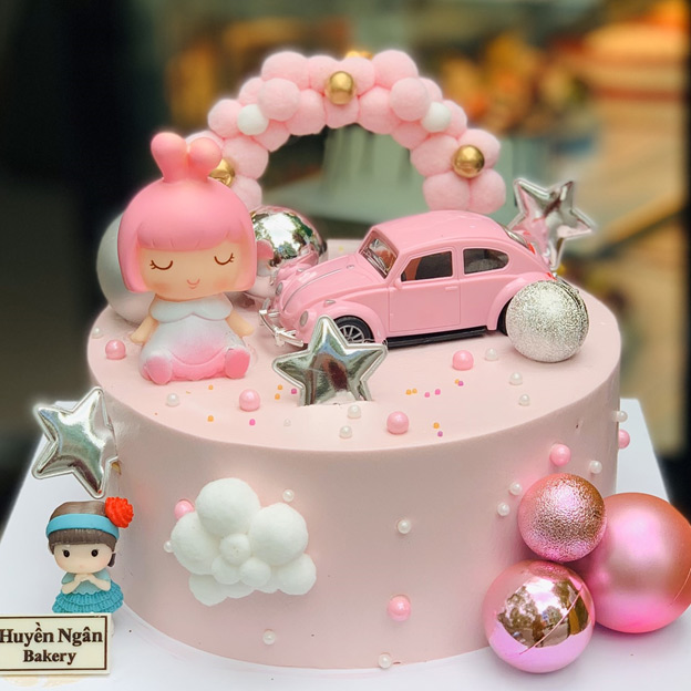 Bánh gato ngày 1/6 màu hồng đáng yêu, cute