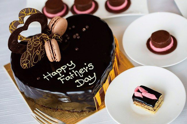 Bánh kem socola ngày của Bố
