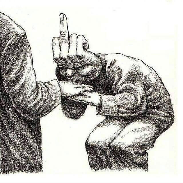 Ảnh về lòng người giả tạo xấu xa