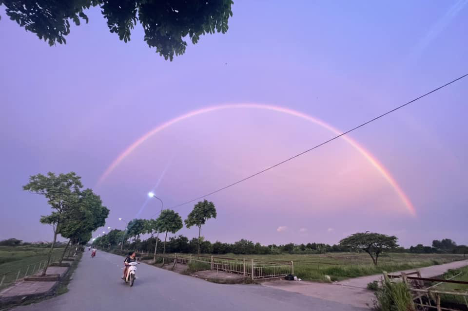 Hình 7 sắc cầu vồng đẹp nhất