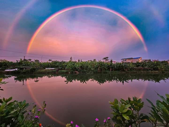 Hình ảnh cầu vồng 7 màu