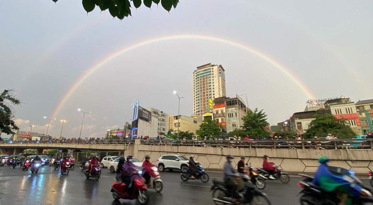 Hình ảnh cầu vồng