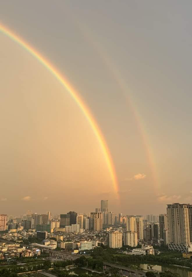 Hình 7 sắc cầu vồng đẹp nhất