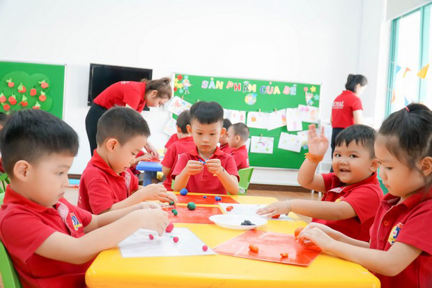 Stt đi học mầm non hay nhất