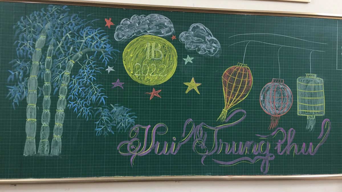 Mẫu trang trí bảng Trung Thu