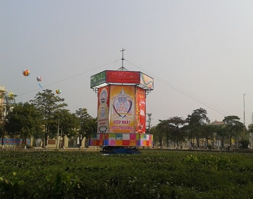 Hình ảnh đèn lồng kéo quân