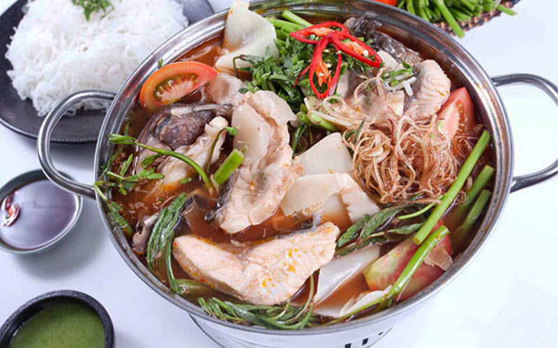 Thành phẩm món lẩu cá chép giòn